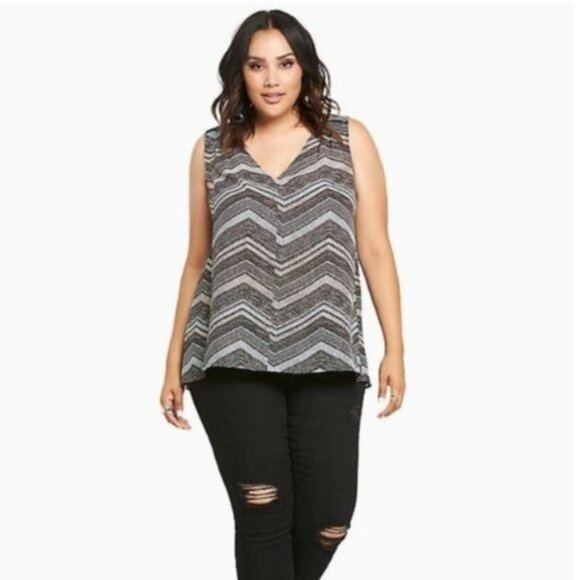 Torrid Abstract Chevron Georgette Hi Low Tank 1X - Picture 2 of 11